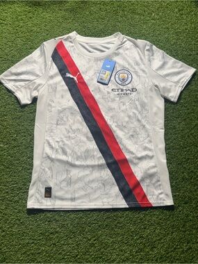 Manchester City Club World Cup Away Jersey Men’s Size M NWT